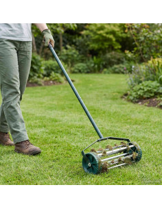 Rullo per Prato da Tirare con Pinze Aeratore Verde Acciaio