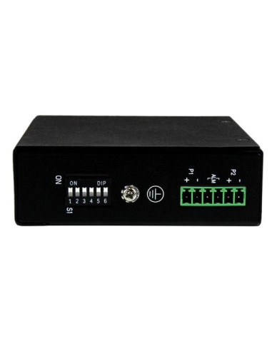 StarTech.com Switch di rete Commutatore Industriale Gigabit Ethernet a 5 porte non gestito - Guide DIN / Montabile a parete