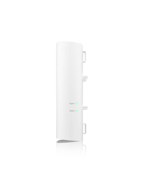 Zyxel Nebula FWA70 router wireless 2.5 Gigabit Ethernet 5G