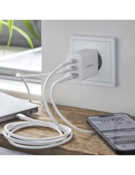 POWER ADAPTER 2 USB-C + 1 USB A 65W