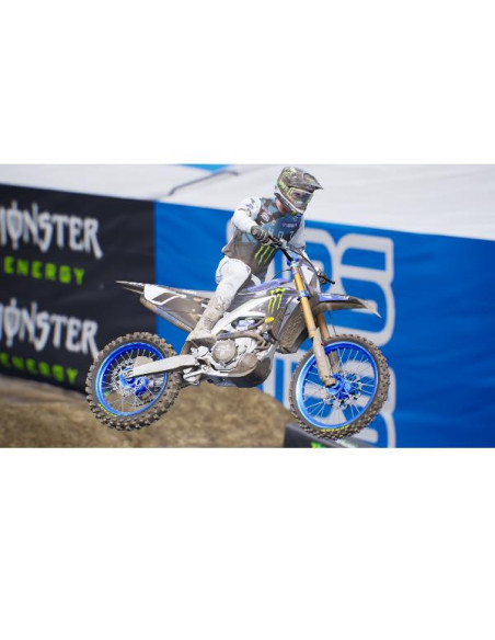 MONSTER ENERGY SUPERCROSS 5 PS5