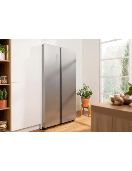 Frigorifero Side By Side  Multi Flow total no frost Capacita 550 Litri Classe energetica: E. Dimensioni (AxLxP) mm: 1786x910x671