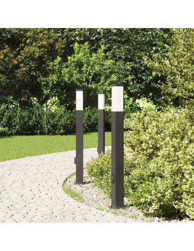 Lampioni a palo con presa elettrica 3 pz 80 cm Nero IP44